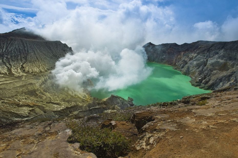 Mount Ijen Tour